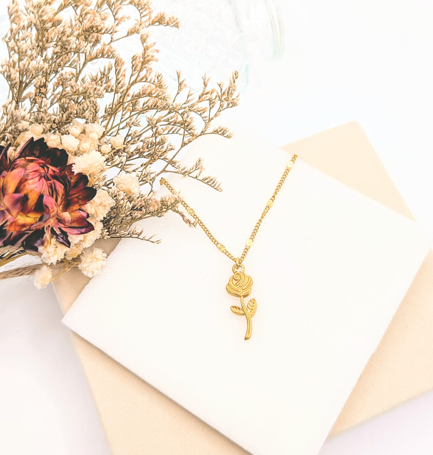 Eternal Rose Necklace (Gold)