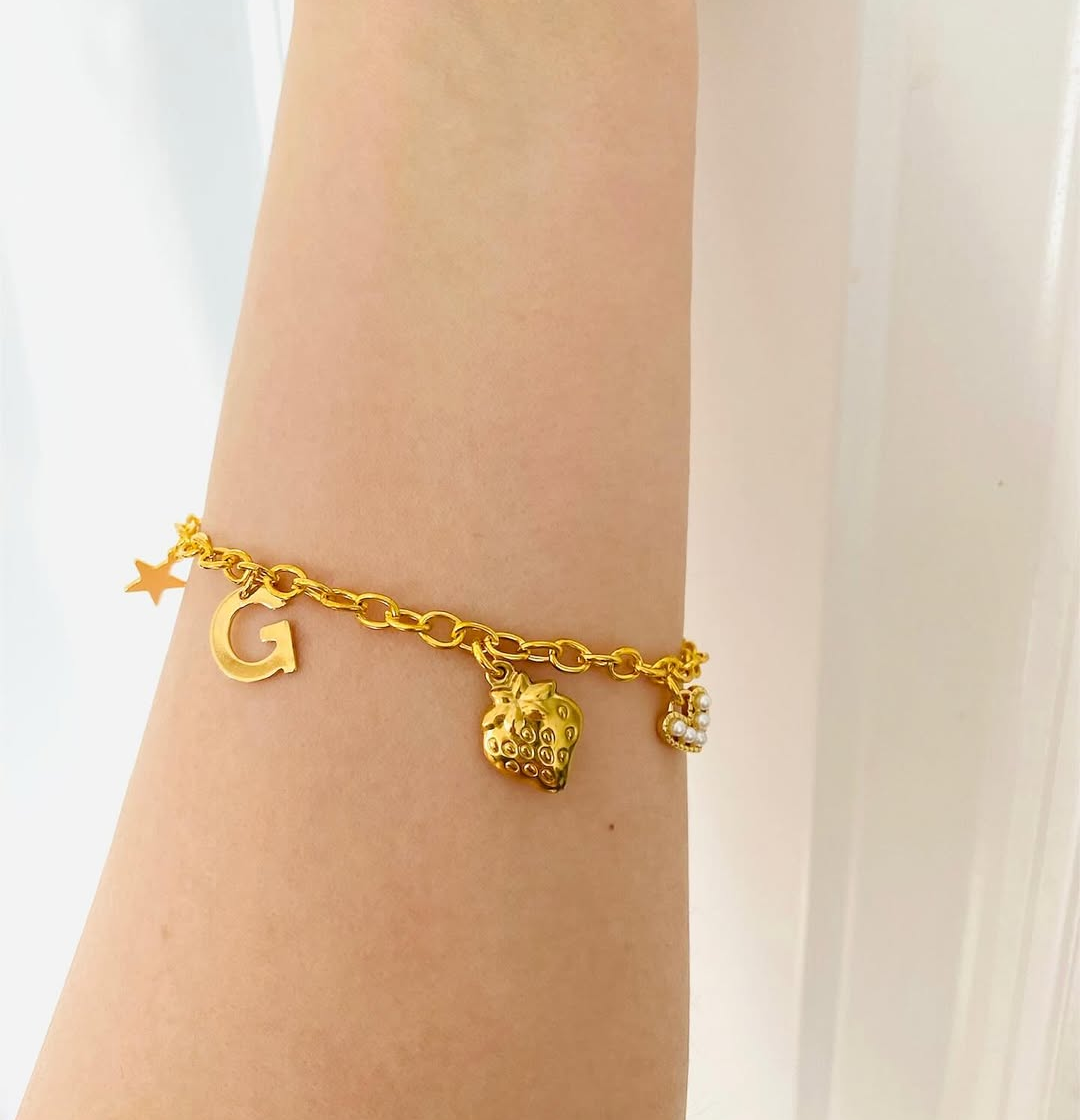 Create Your Own Charm Jewellery