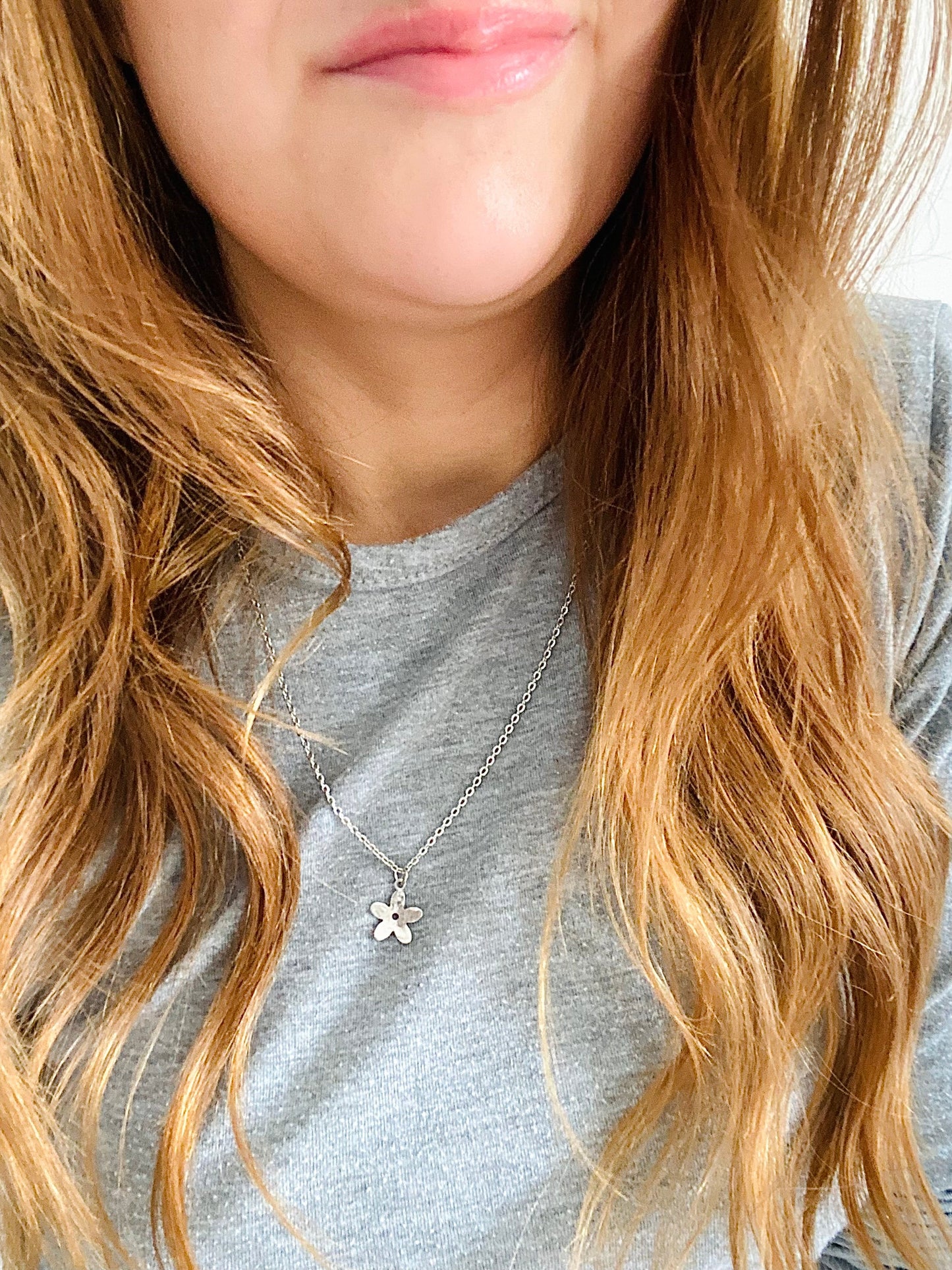 Flower Power Necklace (Silver)