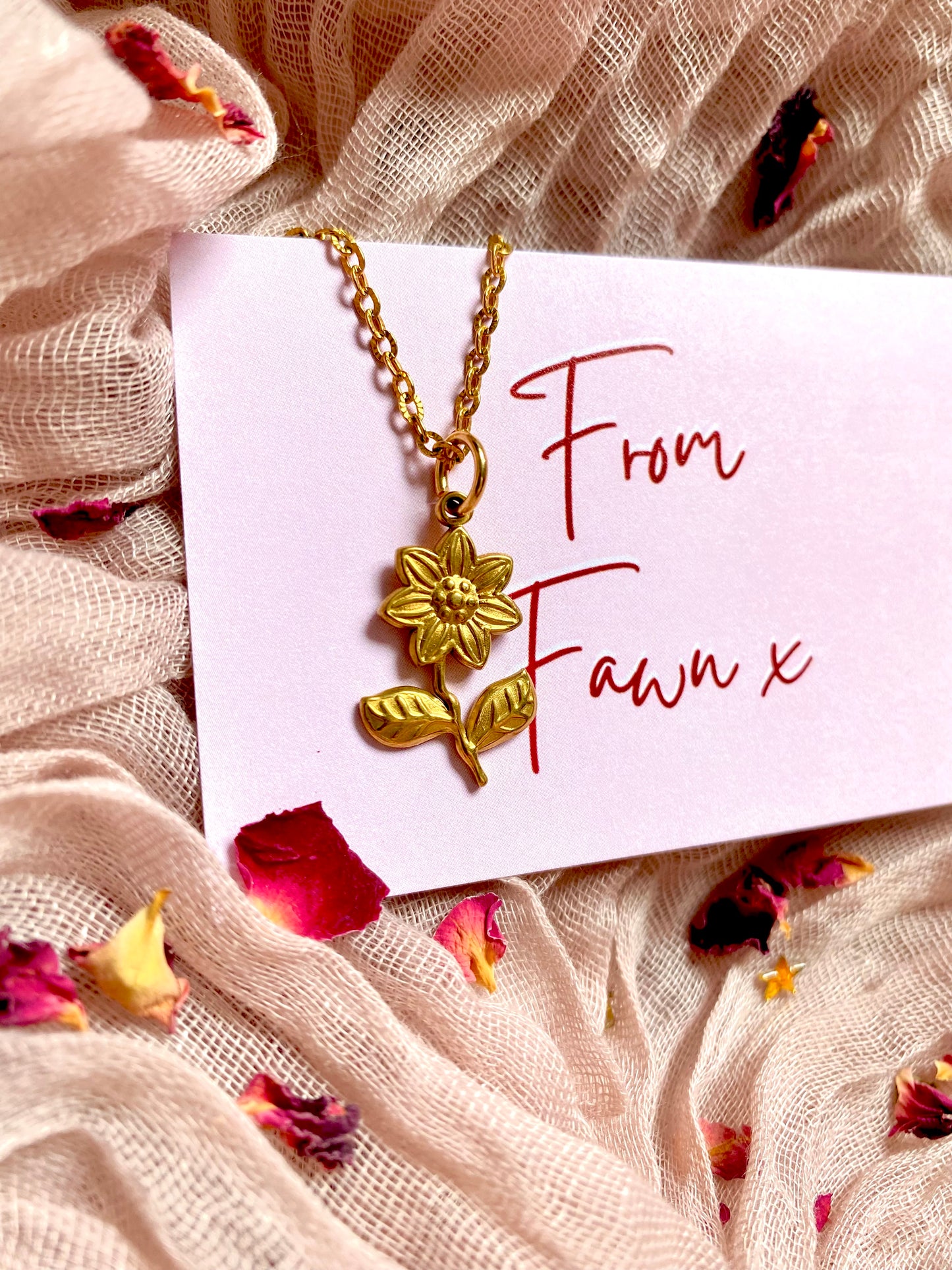 Golden Everlasting Sunflower necklace (Gold)