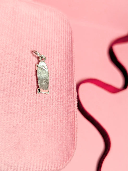 Skateboard Charm (silver)