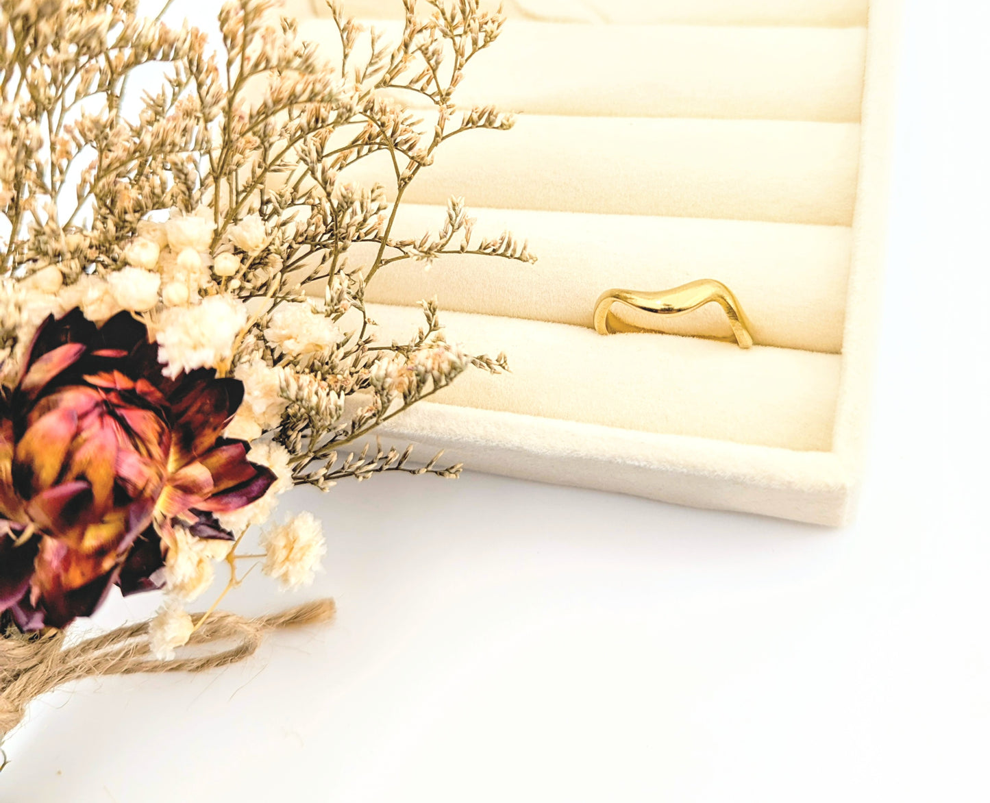 Golden Tide Ring (Gold)