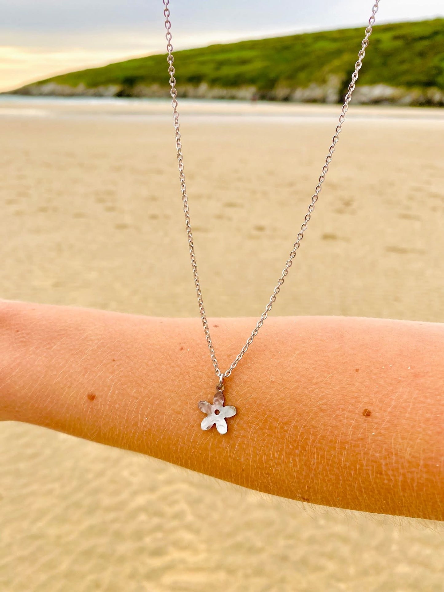 Flower Power Hammered Necklace