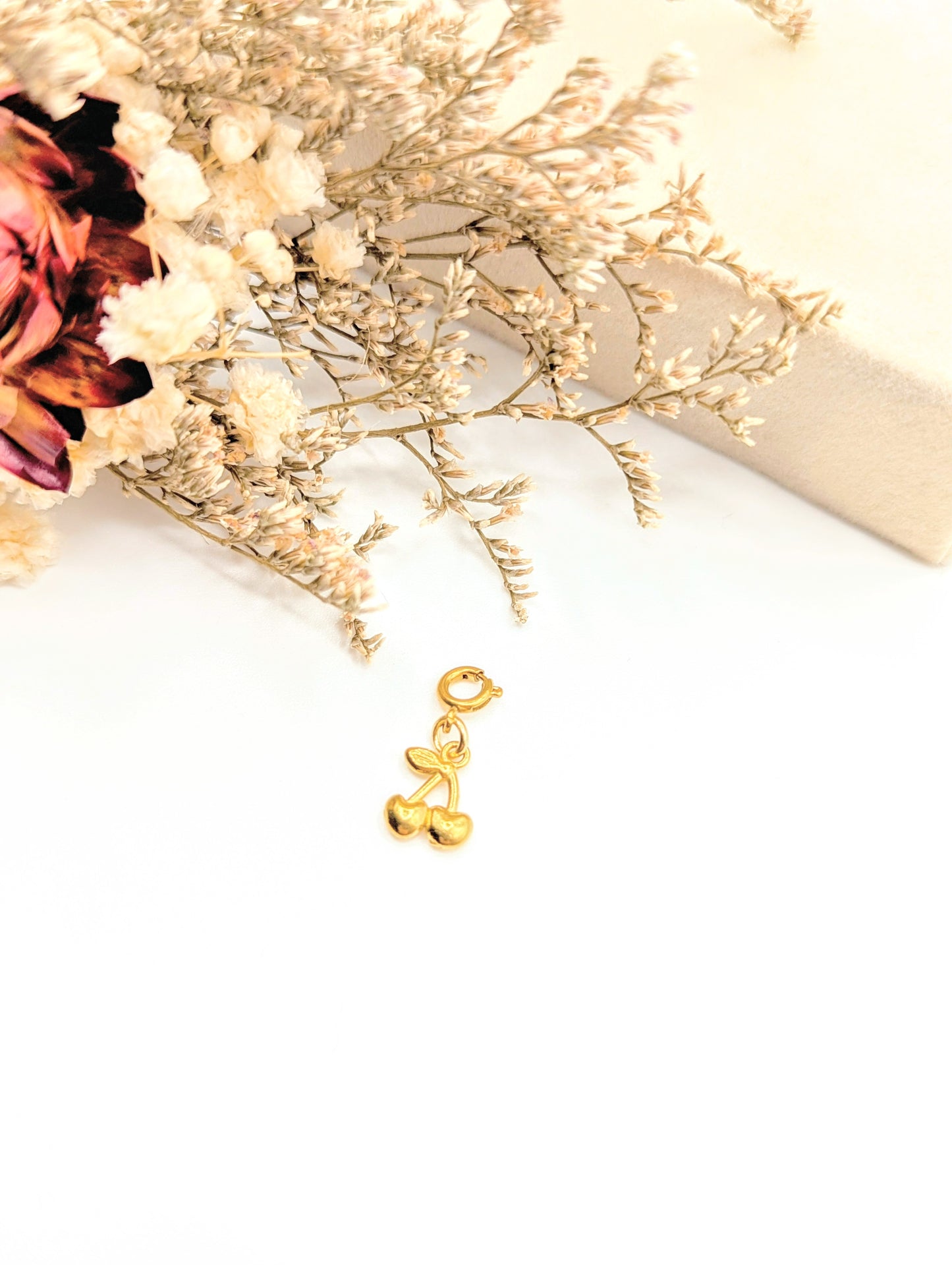 Cherry Charm (Gold)