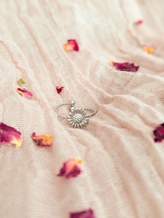 Little Sunflower Ring (Silver)