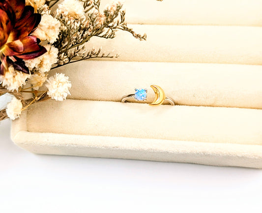 Aurora Moon Ring (Silver)