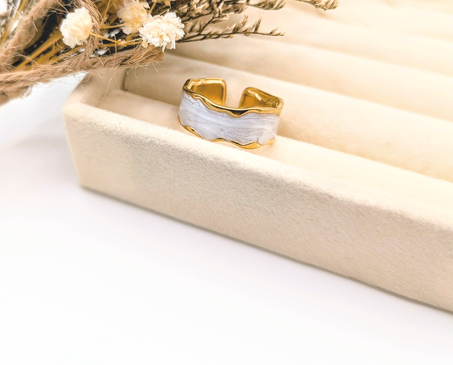 The Halo Band (Gold)