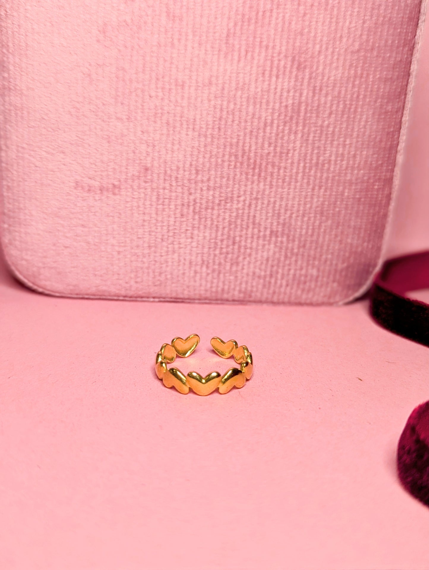 Heart Twist Ring (Gold)