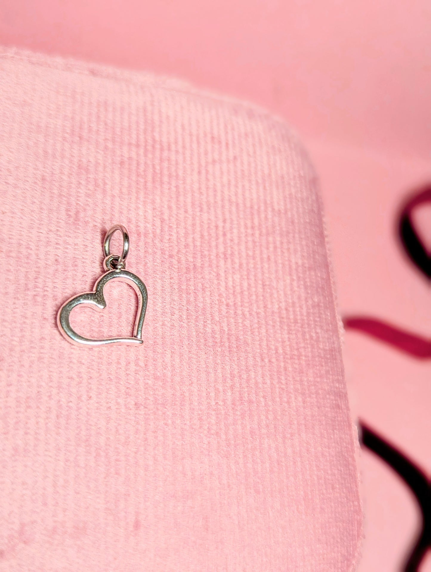 Heart Silouhette Charm (Silver)
