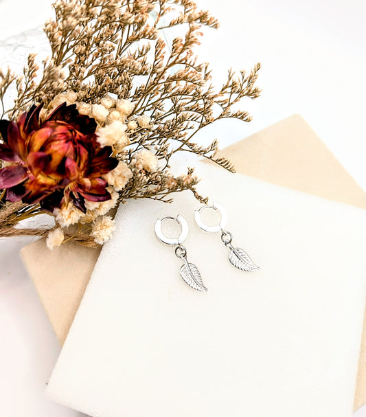 Graceful Leaf Chunky Huggies Earrings (Silver)