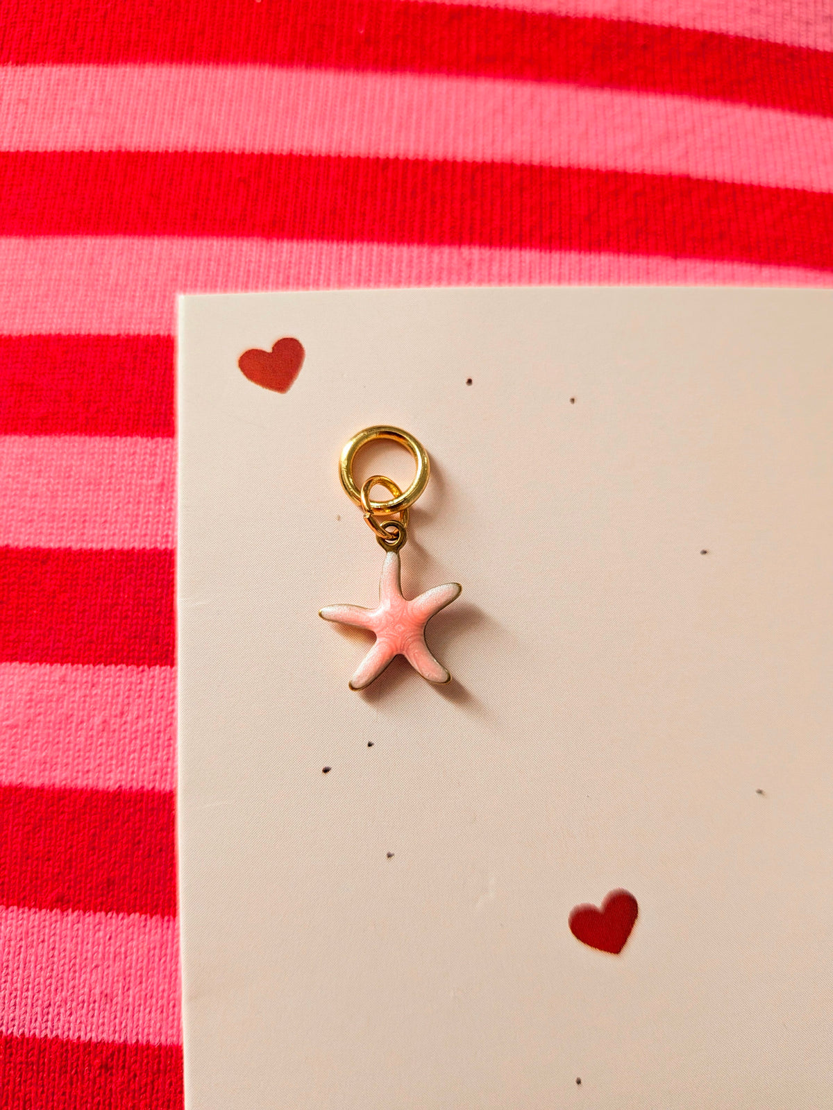 Tiny Starfish Charm (Gold)