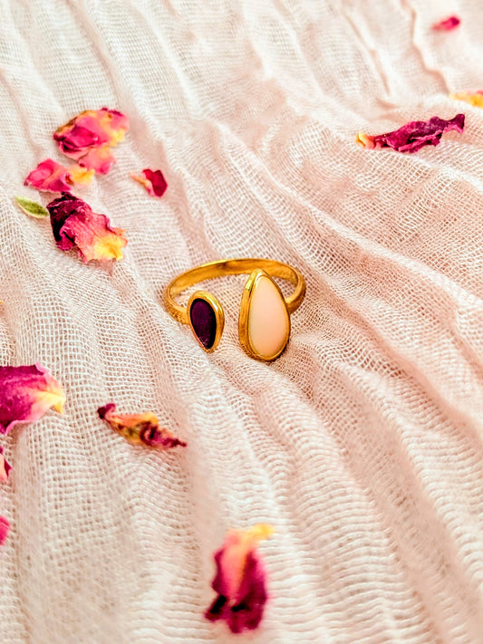 Pixie Twist Ring  (Gold)