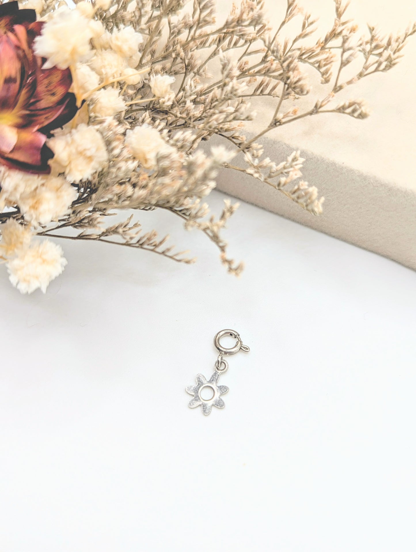 Tiny Flower Charm (silver)