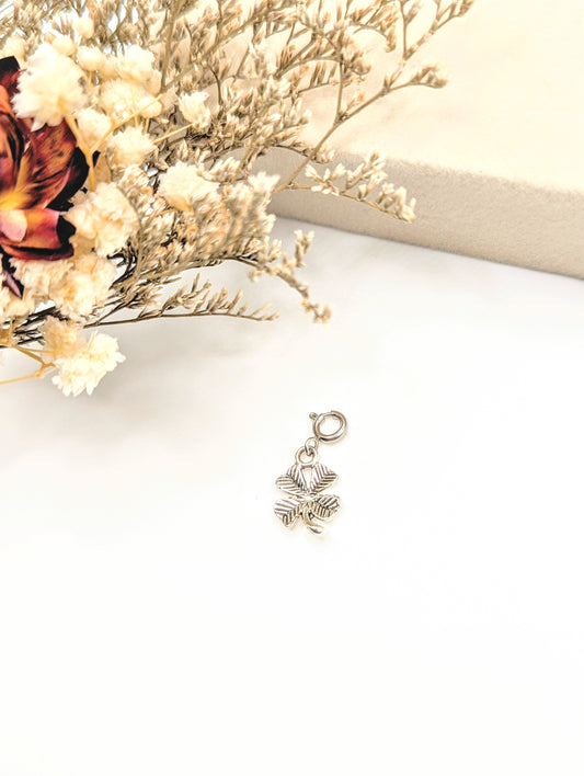 Lucky Clover Charm (Silver)