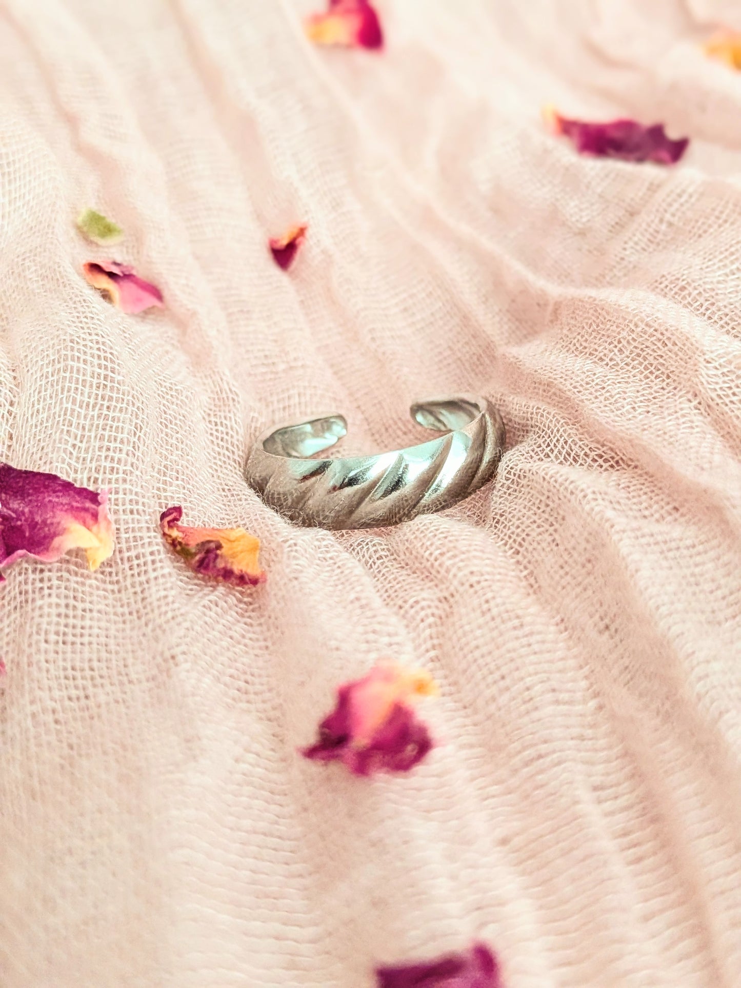 Chrome Curve Ring (silver)
