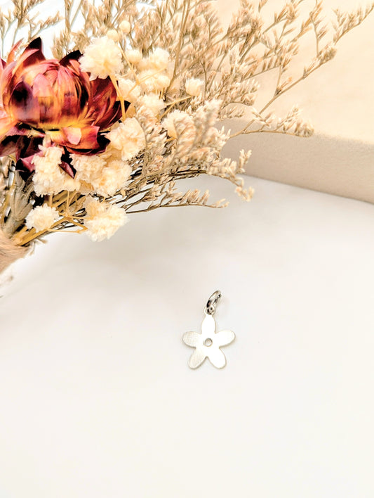 Flower Power Charm (silver)