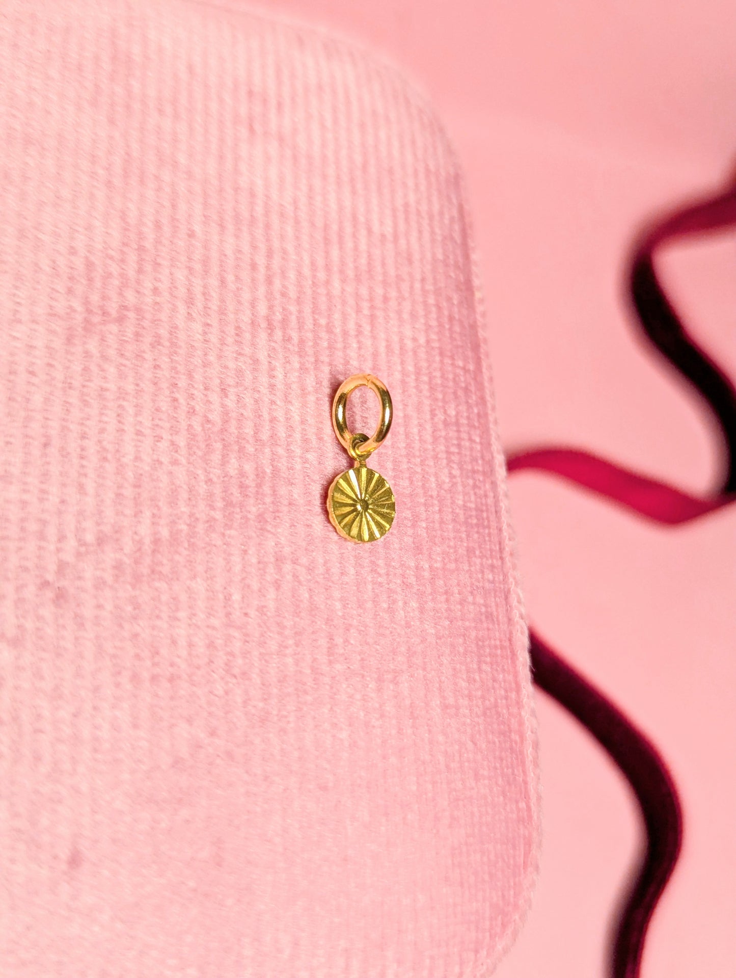 Tiny Sunburst Charm (Gold)